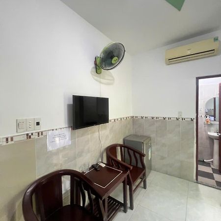 Aparthotel Khach San Doan Gia Ciudad Ho Chi Minh  Exterior foto